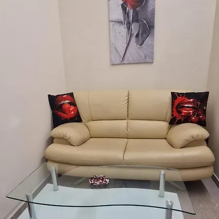 Dam Apartment