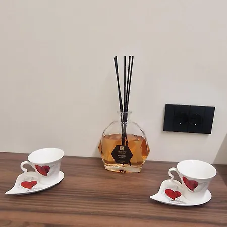 Dam Apartment *