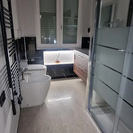 Dam Apartment